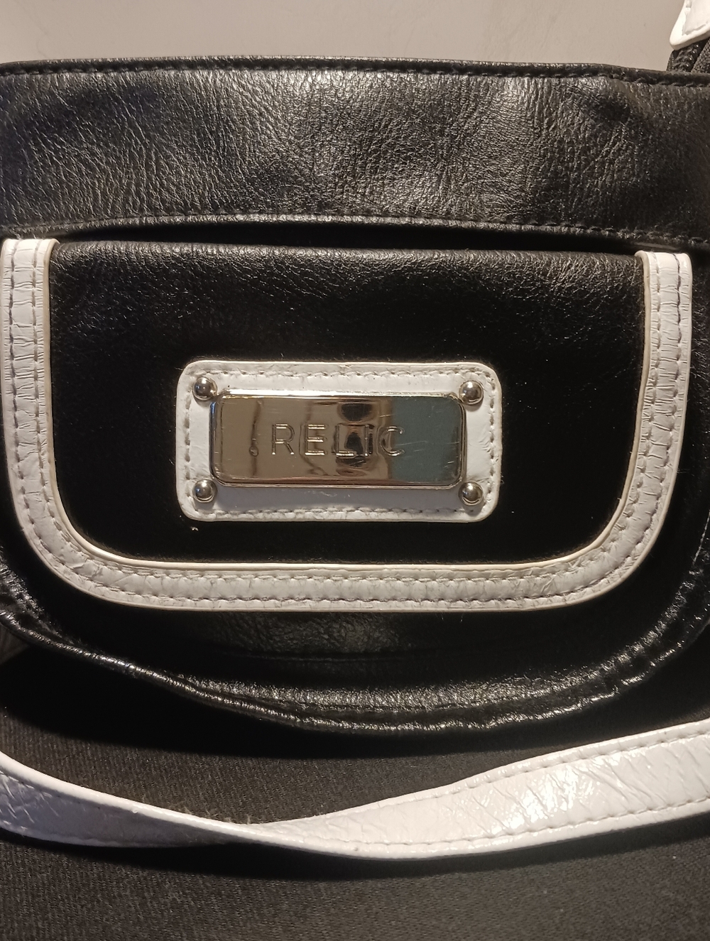 Relic Black and White Crossbody with Silver Logo Plate